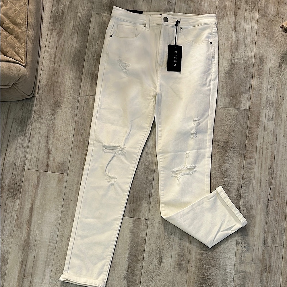 White Skinny Jeans- very stretchy!